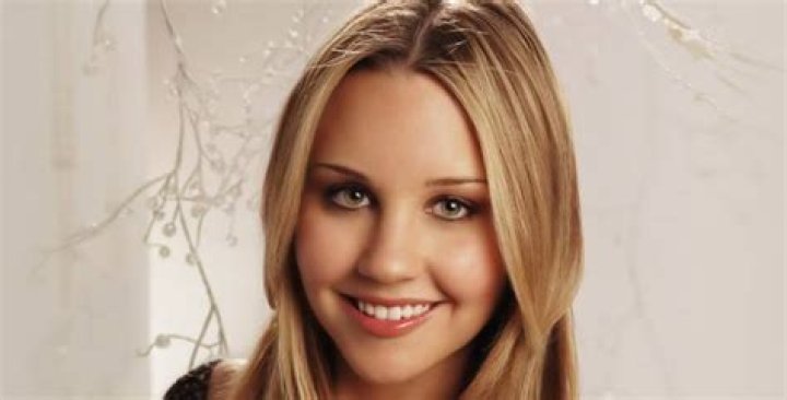 Amanda Bynes Height, Weight, Measurements, Bra Size, Shoe Size