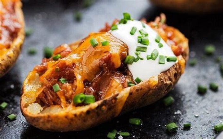 BBQ Pulled Pork Potato Skins