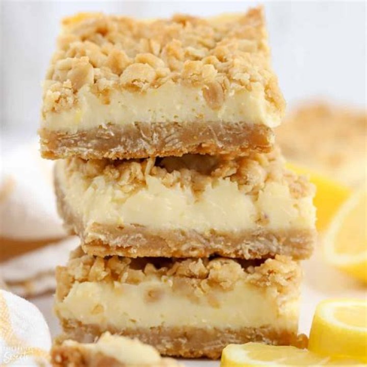 Lemon Crumb Bars (So Easy!)