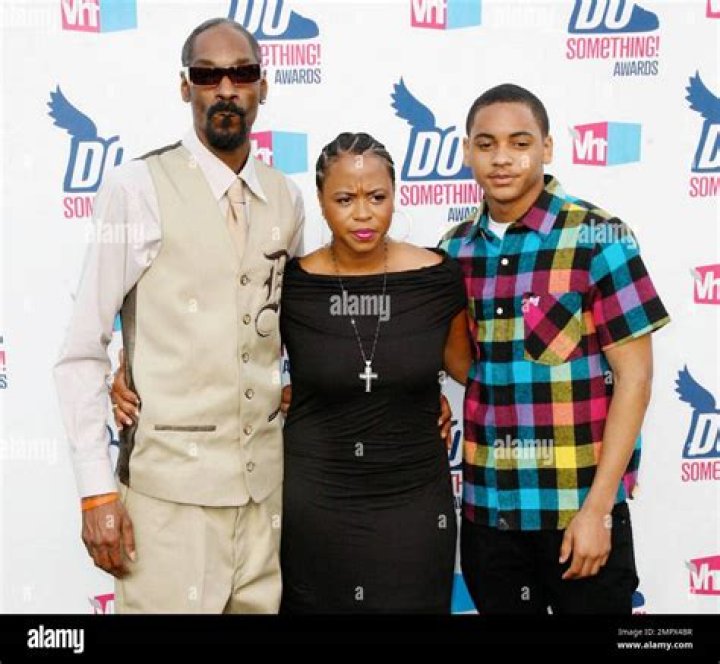 Who is Shante Taylor? – All About Snoop Dogg’s Wife and Manager